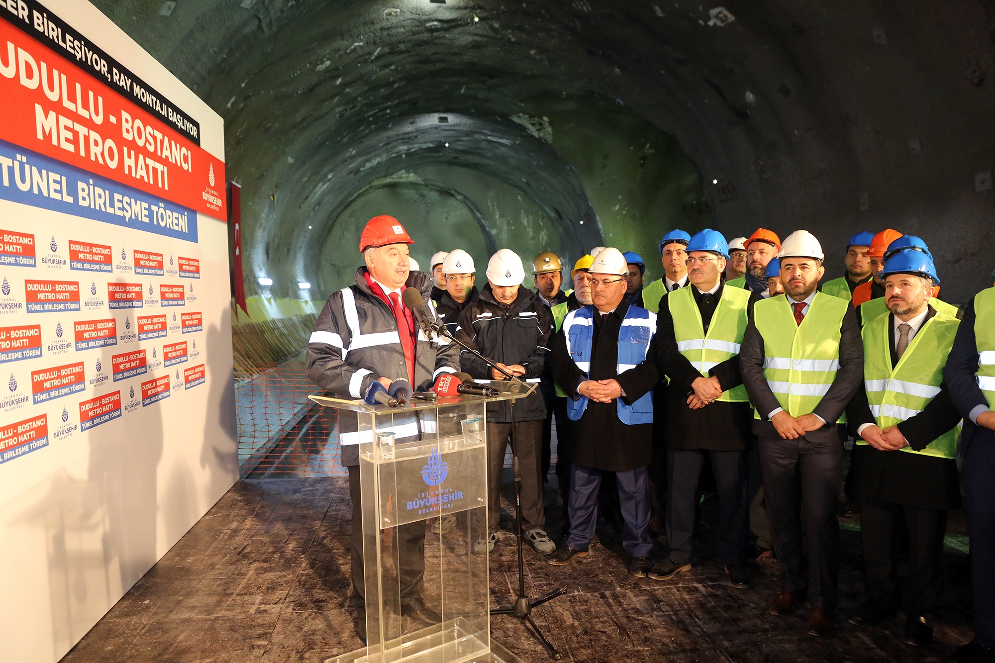 İstanbul`un metro projeleri tam gaz!