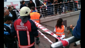 Son dakika haberleri: İstanbul Taksim metrosunda intihar yüzünden seferler durdu