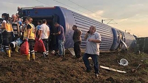 İBB Tekirdağ tren kazası için çok sayıda ekip ve ekipman yolladı