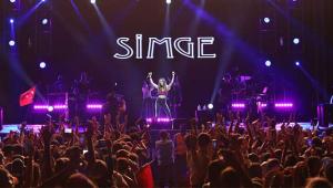 İstMarina'da Simge rüzgarı esti