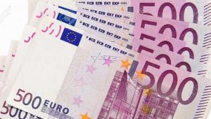 Elinde 500 Euro banknot bulunanlar dikkat! Tedavülden kalkıyor...