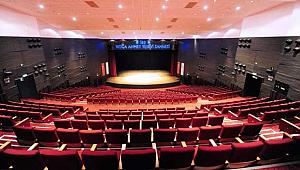 Sultangazi ve Üsküdar’da 2 yeni tiyatro sahnesi