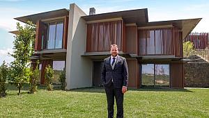 Düşler Vadisi projesinin örnek villaları görücüye çıktı. 