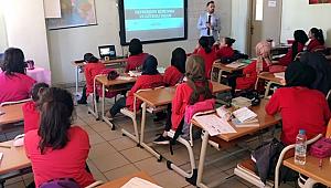 İstanbul'da Okullarda Deprem Farkındalık eğitimi