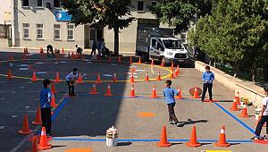Trabzon'da Büyükşehir'den okul bahçelerine yeni oyun alanları