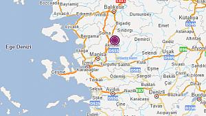 Manisa Akhisar'da vatandaş iki gecedir sokakta! Sabah saatlerinde 4 Büyüklüğünde deprem oldu...