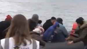 Avrupayı korkutan rakamlar! 09:55 itibariyle 76.358 göçmen Edirne'den ayrıldı