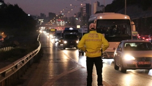 Trafikte geçiş üstünlüğüne sahip araçlar yeniden belirlendi