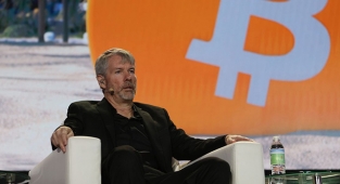 Dev şirket bilançosuna daha fazla Bitcoin ekleyecek