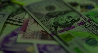 Dolar/TL yeni rekor kırdı! Gece ateşi yükselen Dolar 10 TL sınırında...