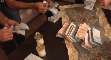Bahis sitesinden milyonluk vurgun! İzmir ve Adana'da bahis operasyonu...