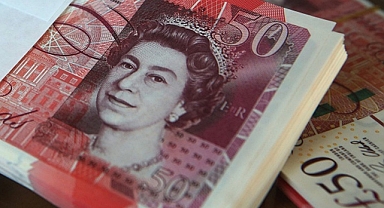 Dün adeta çakılan Sterlin tarafında toparlanma mı var? İngiliz Sterlini b sabah kaç TL oldu?