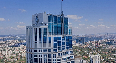 Mir sistemini askıya alan İş Bankası, Borsa kayıpları sürüyor