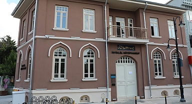 İstiklal Kütüphanesi açılıyor