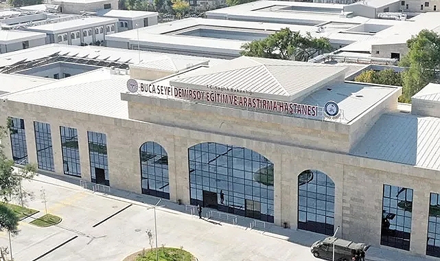 İzmir'de modern Acil Durum Hastanesi hasta kabul etmeye başladı