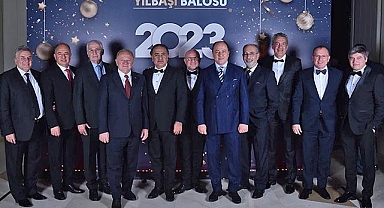 Boya sektörü İstanbul'da "Yılbaşı Balosu" etkinliğinde buluştu