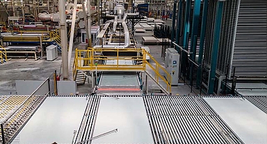 Borsa'ya giren Kaleseramik porselen plaka üretim hattını açtı