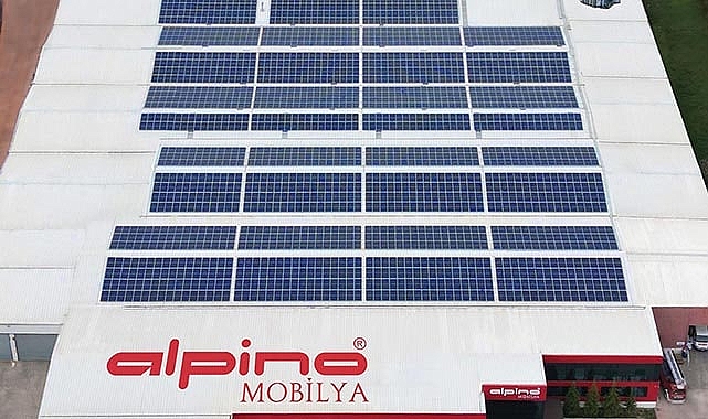 Kütahya'da kendi ürettiği enerjisi ile dünyaya mobilya ihraç ediyor