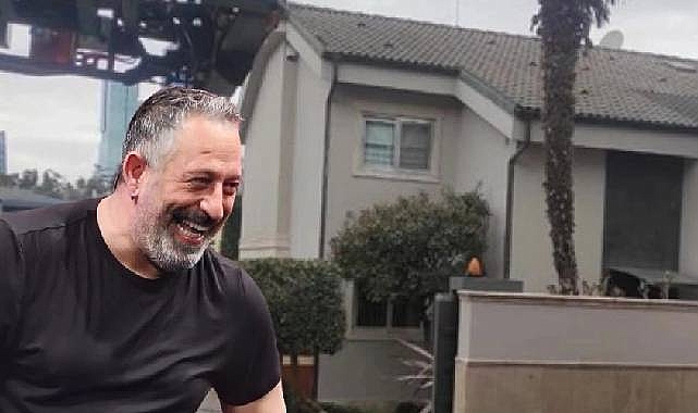 Cem Yılmaz'dan 100 Milyon TL'ye İstanbul Levent'te satılık lüks villa!