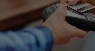 Kredi kartı kullanan milyonlarca kişiyi yakından ilgilendiren kritik karar Resmi Gazete'de