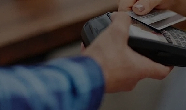 Kredi kartı kullanan milyonlarca kişiyi yakından ilgilendiren kritik karar Resmi Gazete'de