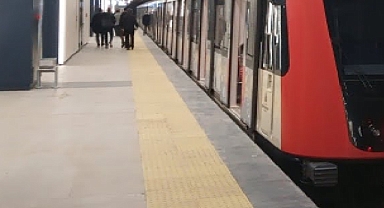 M3 Bakırköy-Kayaşehir Metro Hattı'nda arıza nedeniyle seferler aksadı!