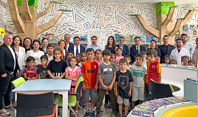 7 farklı ilde 7 okul kütüphanesi açtı