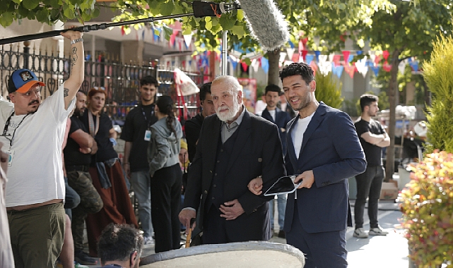 “Fuzul Ev de Aldırır Oto da” reklam filminin ikincisi...