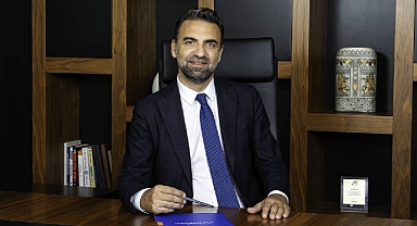 Ahmet Özcan kimdir?