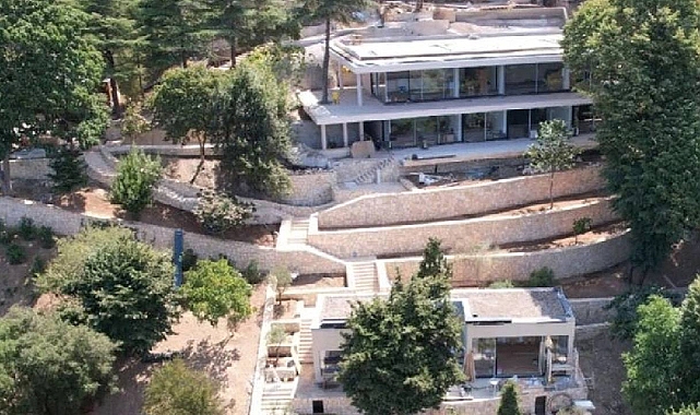 Gündemi meşgul eden Vaniköy'deki o villa yıkılıyor