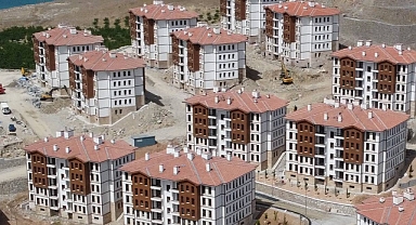 Malatya'da 5 bin dairelik deprem konutu teslim edilmeye başlıyor