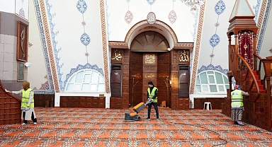 Kadıköy Belediyesi Ramazan temizliği başlattı