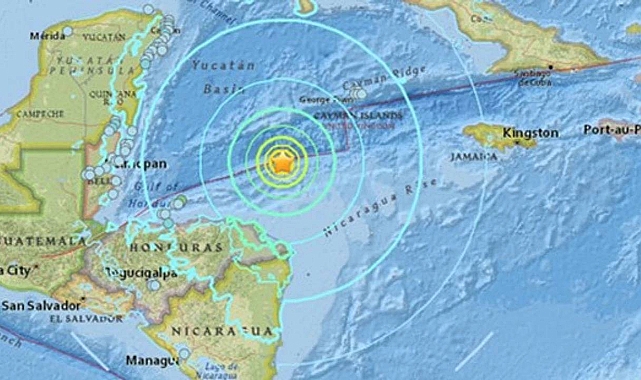 Karayipler'de yaşanan 7.6'lık deprem sonrası Tsunami alarmı verildi