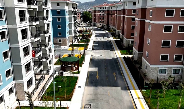 Hatay'da TOKİ konutları için kura heyecanı yaşandı