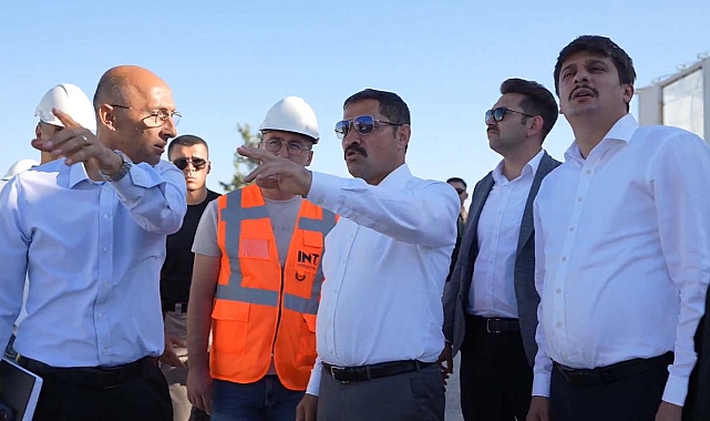 Hatay Valisi Masatlı, Defne'de Kırsal Afet Konutlarını yerinde inceledi