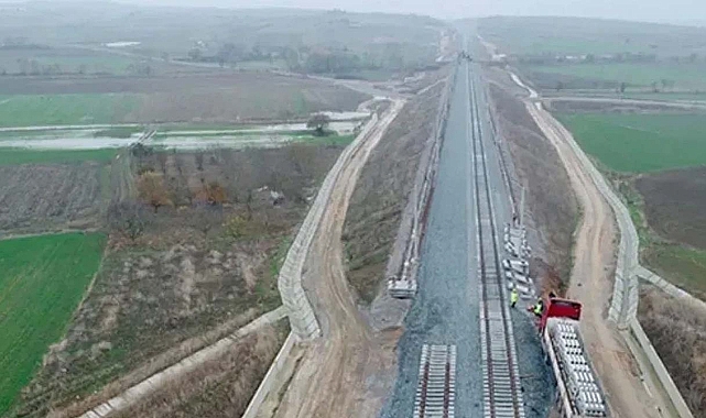 Kars-Iğdır-Aralık-Dilucu Demir Yolu Projesi için 2,4 milyar avro