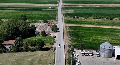 Sakarya'da Seyifler-Gölkent yolu için genişletme çalışması başlatıldı