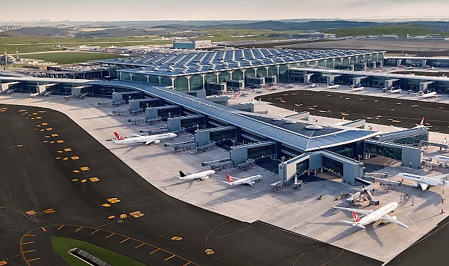 134 milyon 949 bin 751 yolcu Türkiye'nin havalimanlarından geliş gidiş yaptı.