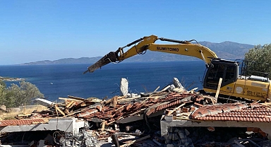 Çanakkale'de Temmuz ayında 15 kaçak yapı yıkıldı