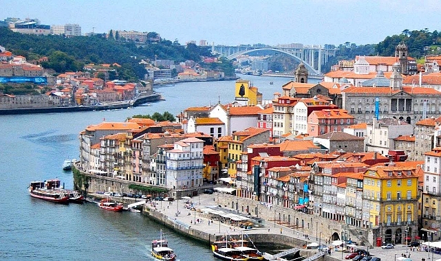 Müteahhitler Portekiz’e çıkarma yaptı