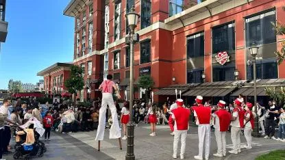 Çocuklar 23 Nisan'ı Polat Piyalepaşa Çarşı'da ücretsiz etkinliklerle kutluyor